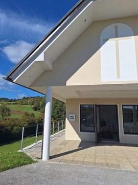 defibrilator Dobležiče